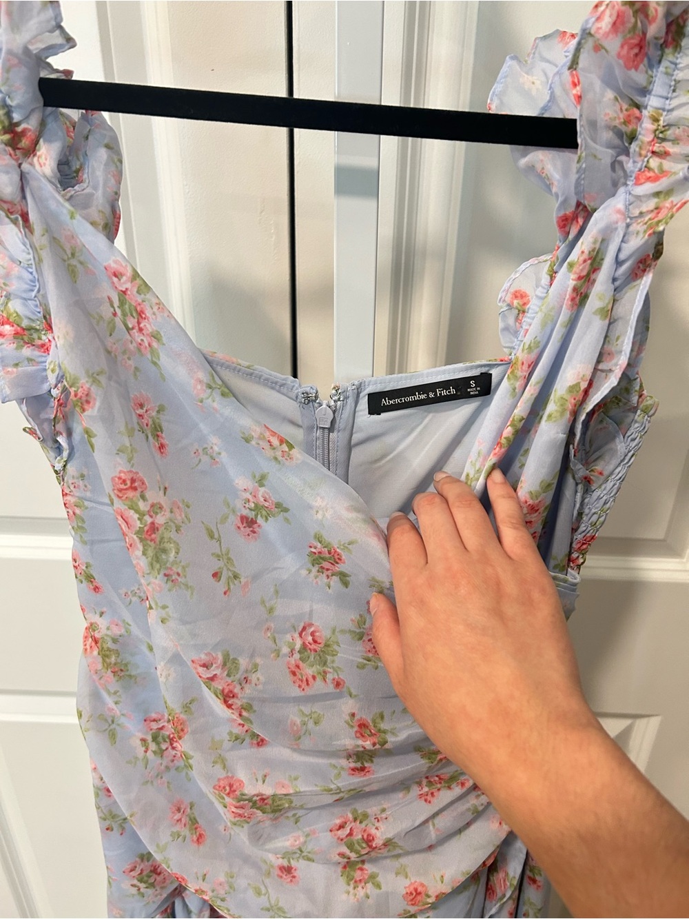Abercrombie & Fitch Floral Dress - Picture 2 of 3